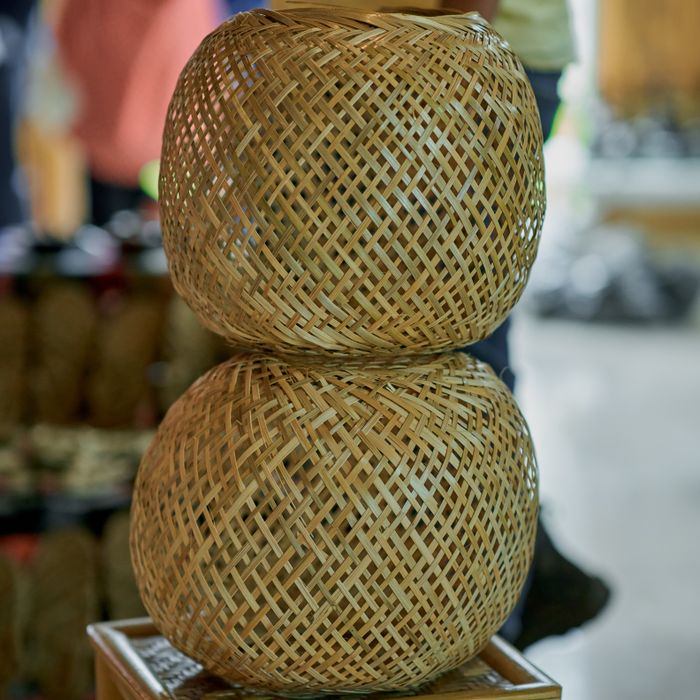 Giỏ đan lát thủ công
